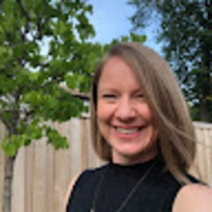 Meet your Posher, Eva